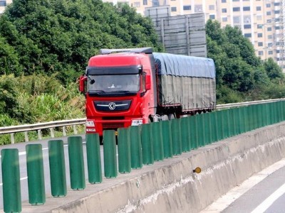 j9九游国际真人实时关注：河南4个时段全面禁止货车五一上高速